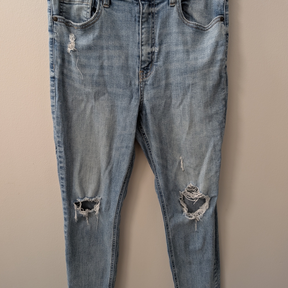 Distressed Light Blue Women's Jeans